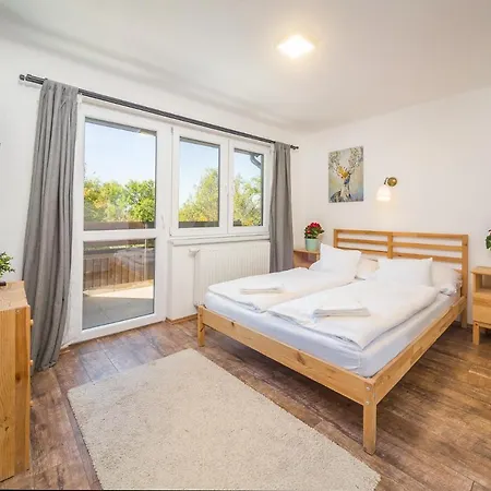 Szilva Pensión 3*