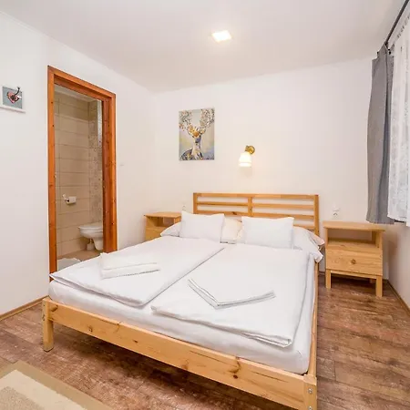 Szilva Pensión 3*