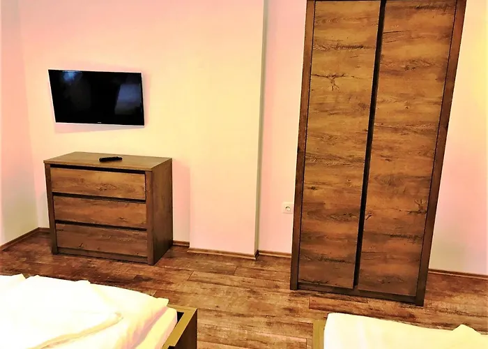 Szilva Pensión 3*